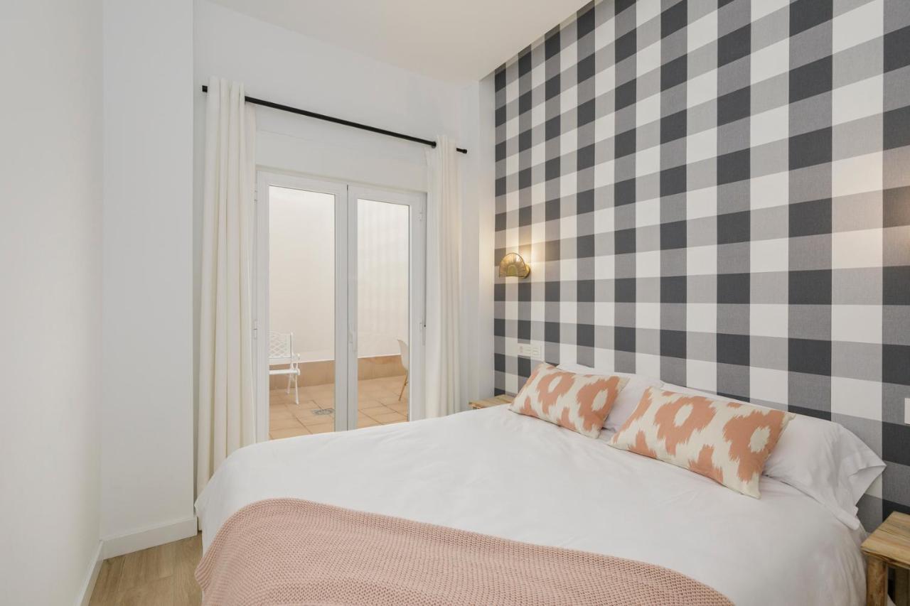 Hi Room - Smart Apartments - He 0 Гранада Экстерьер фото